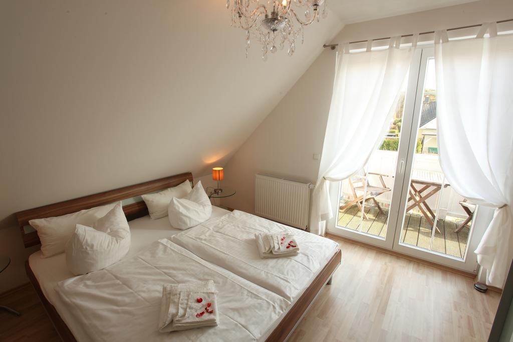 Aparthotel Haus Amo Solem Dierhagen Zimmer foto